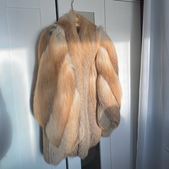 Rare John Ross Original Fox Fur Coat - Picture 4 of 14
